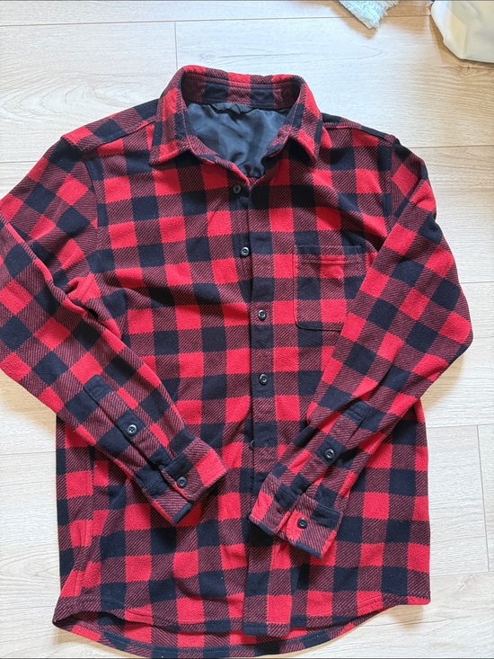 Uniqlo Tops - Womens Uniqlo flannel fleece button shirt size M